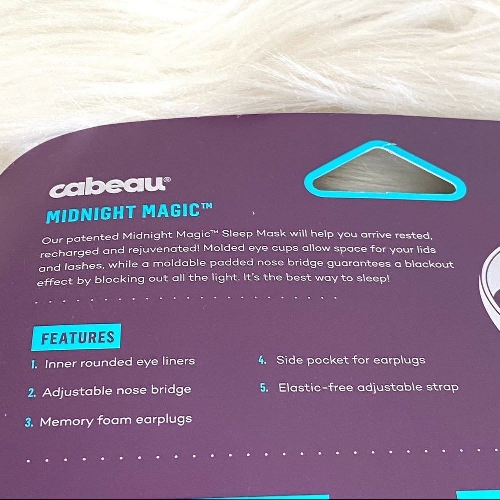 Cabeau Midnight Magic Adjustable  Sleeping Mask - Picture 5 of 5